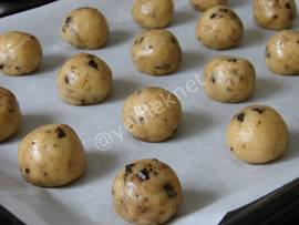 Kahveli Çikolatalı Kurabiye